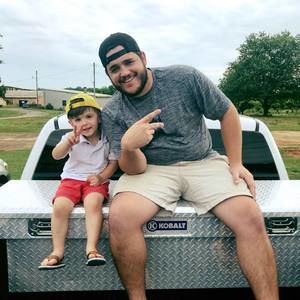 Meet your Posher, Logan